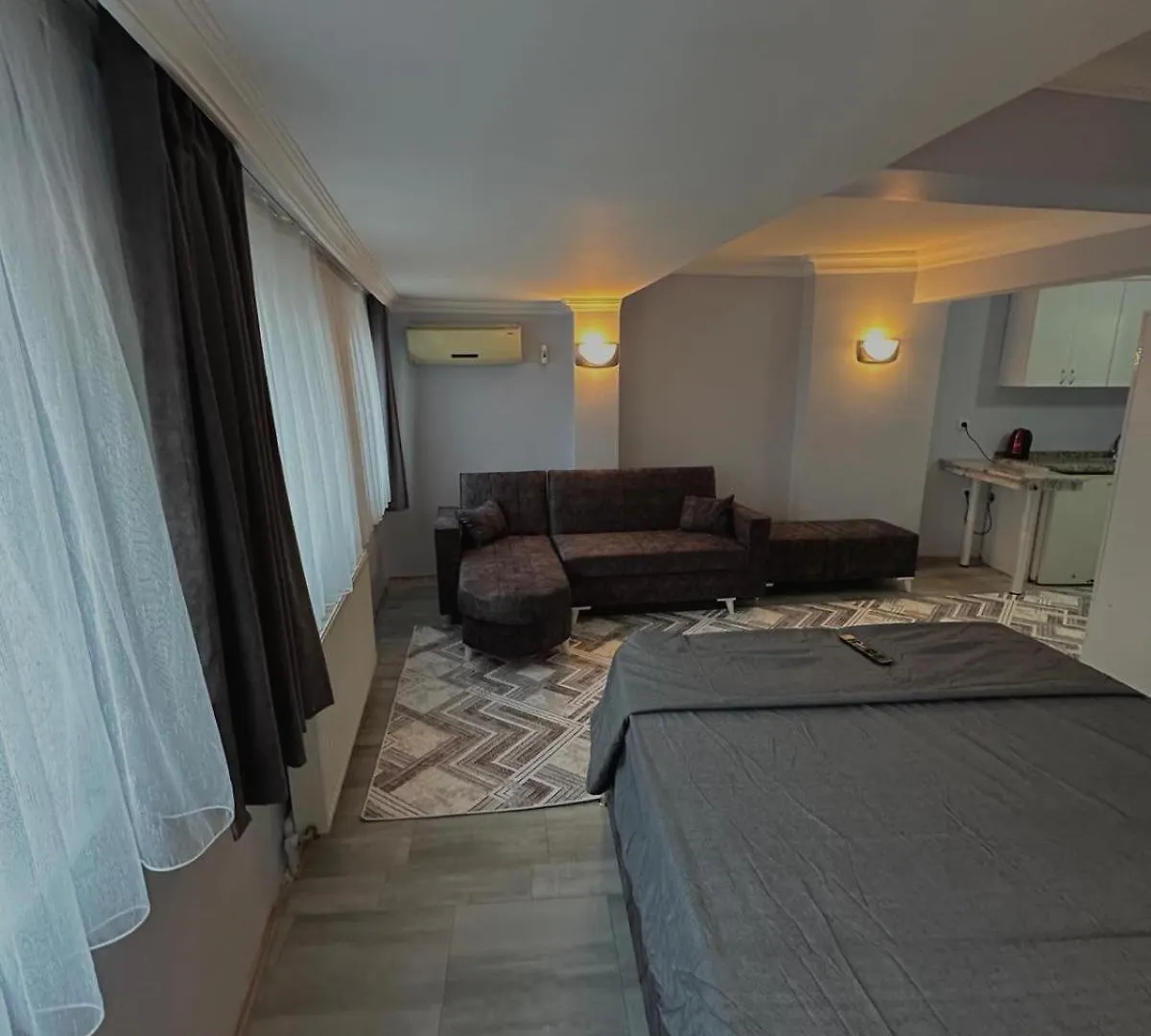 Taksim Flower Otel 이스탄불